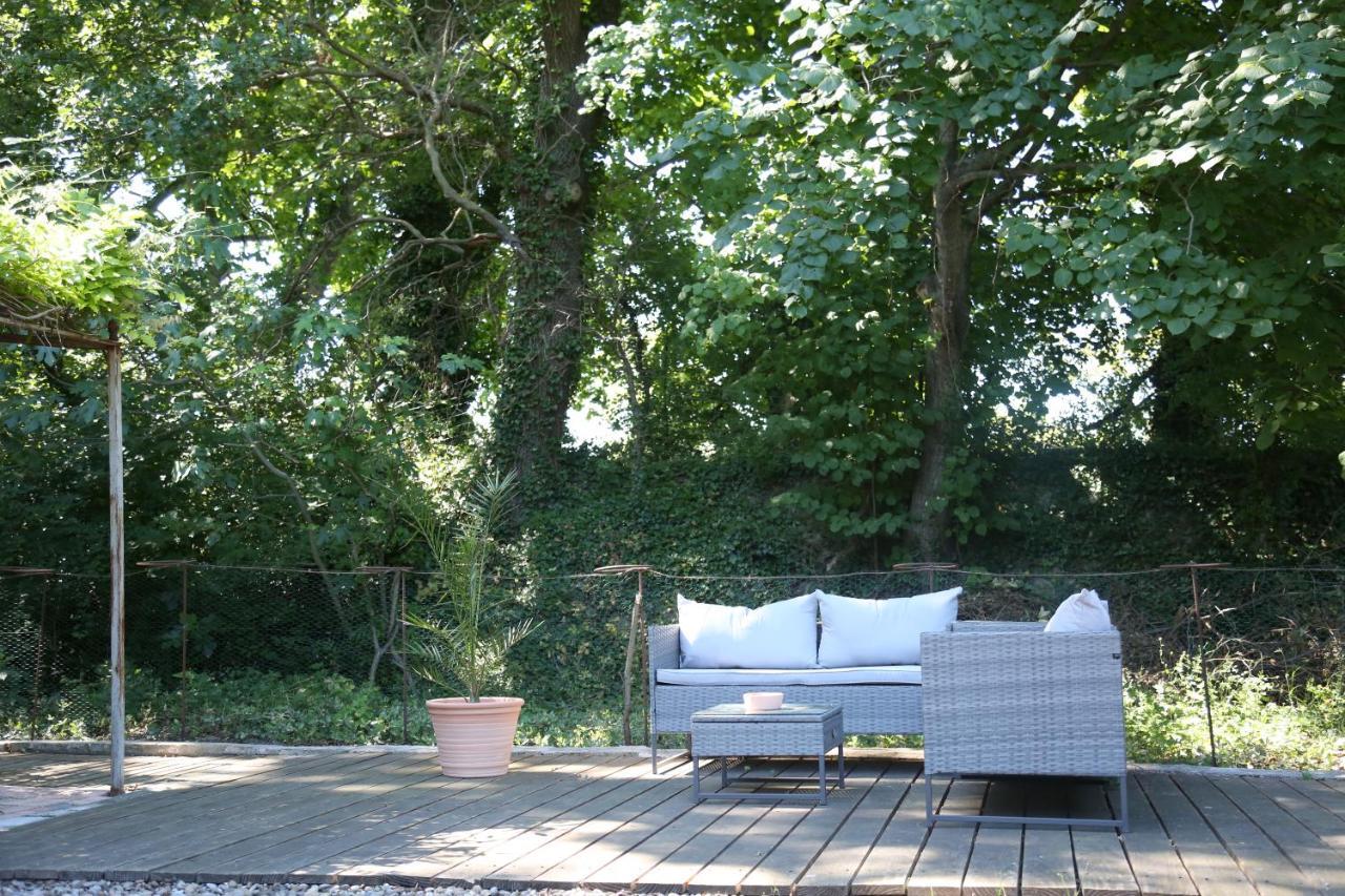 Le Pavillon Vert - B&B Vedène Eksteriør bilde